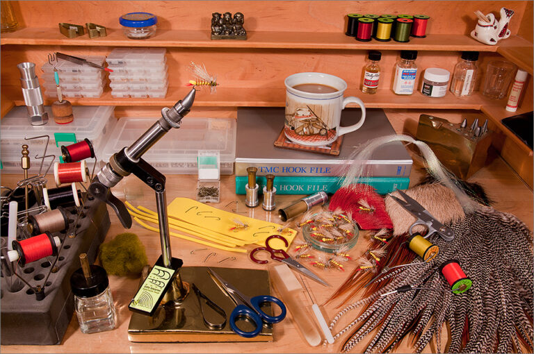 Fly tying gear